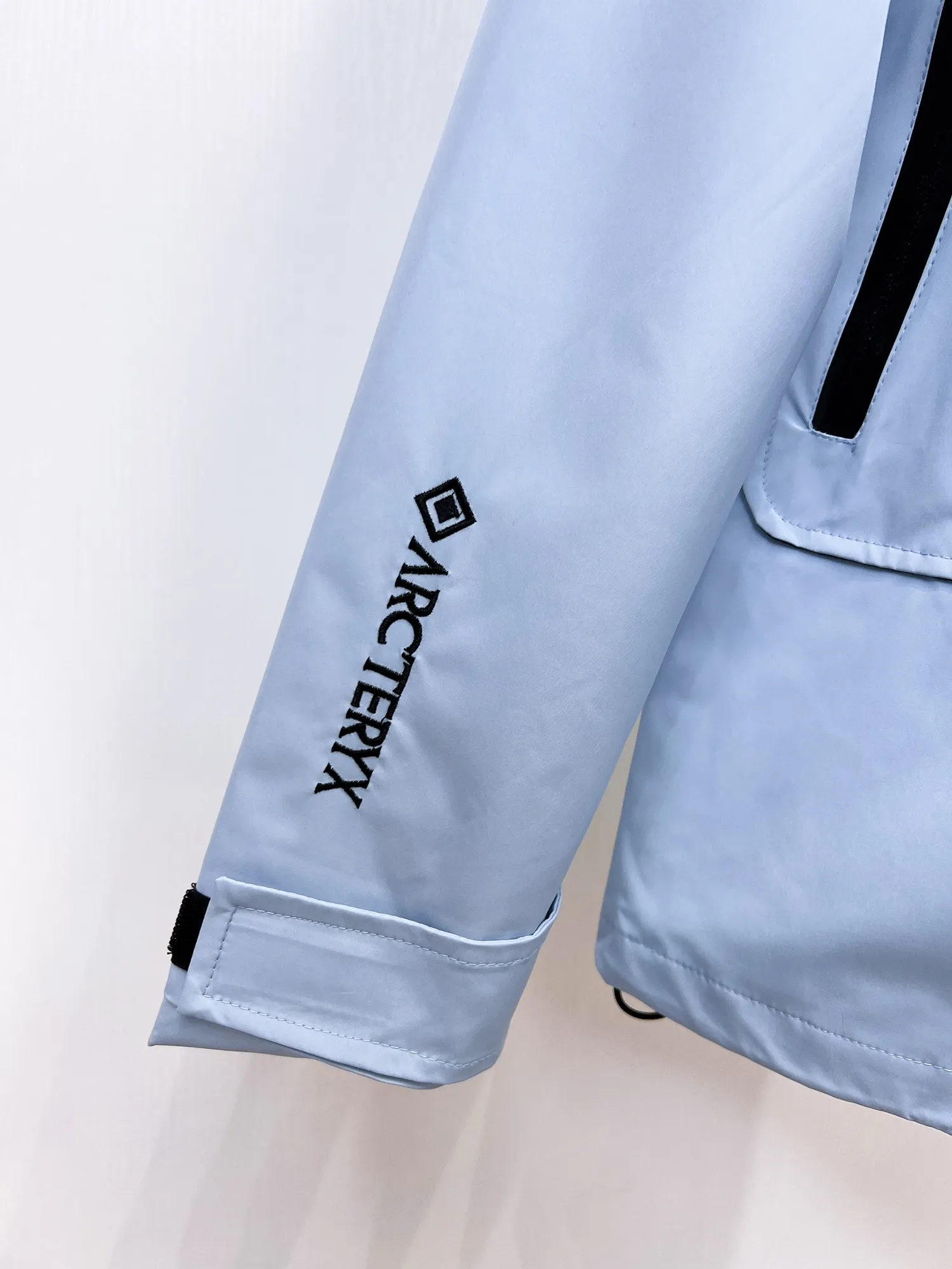 Same Style， ， 2026 New Arrival ，Original Premium Breathable ， ， ， Quality。 ， Sizes：M～3XL，